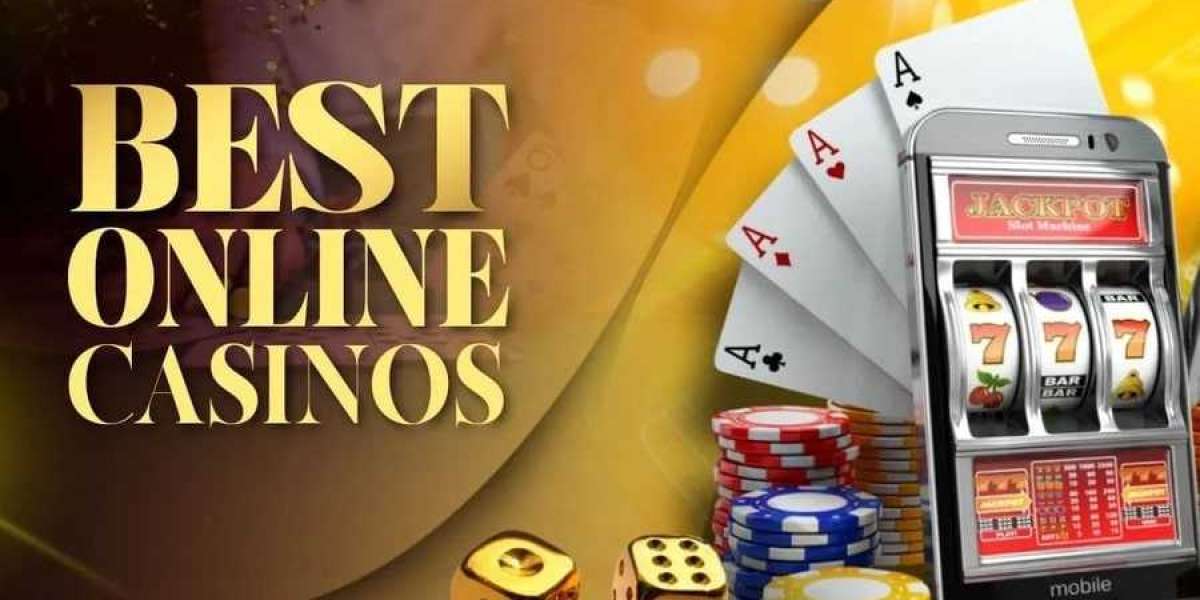 Rolling the Digital Dice: Mastering the Art of Online Casino Play